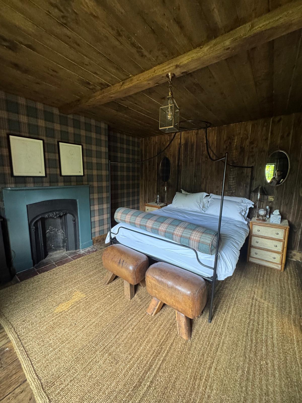 Lee Country Farm House bedroom with tartan four poster bed